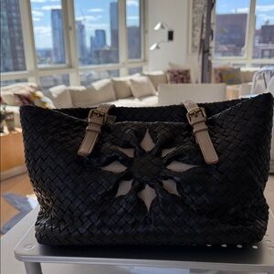 Bottega Veneta Tote Bag in Intrecciato Leather with Canvas Tan Star
